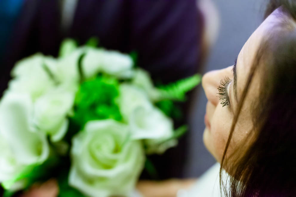 Closeup of bride and flowers, San Francisco City Hall