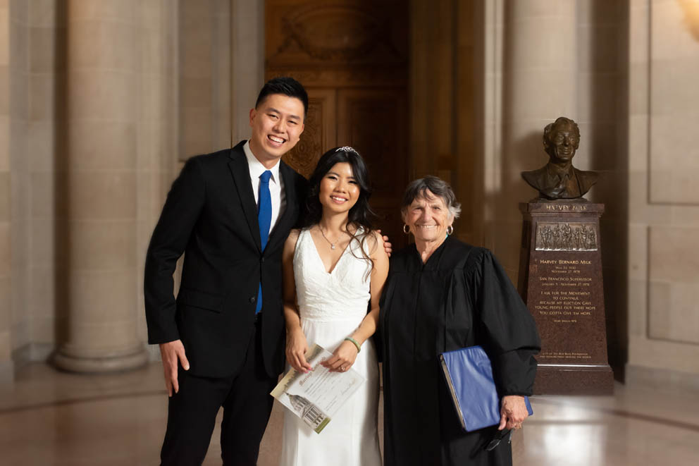 Office and couple at City Hall, Small Rotunda